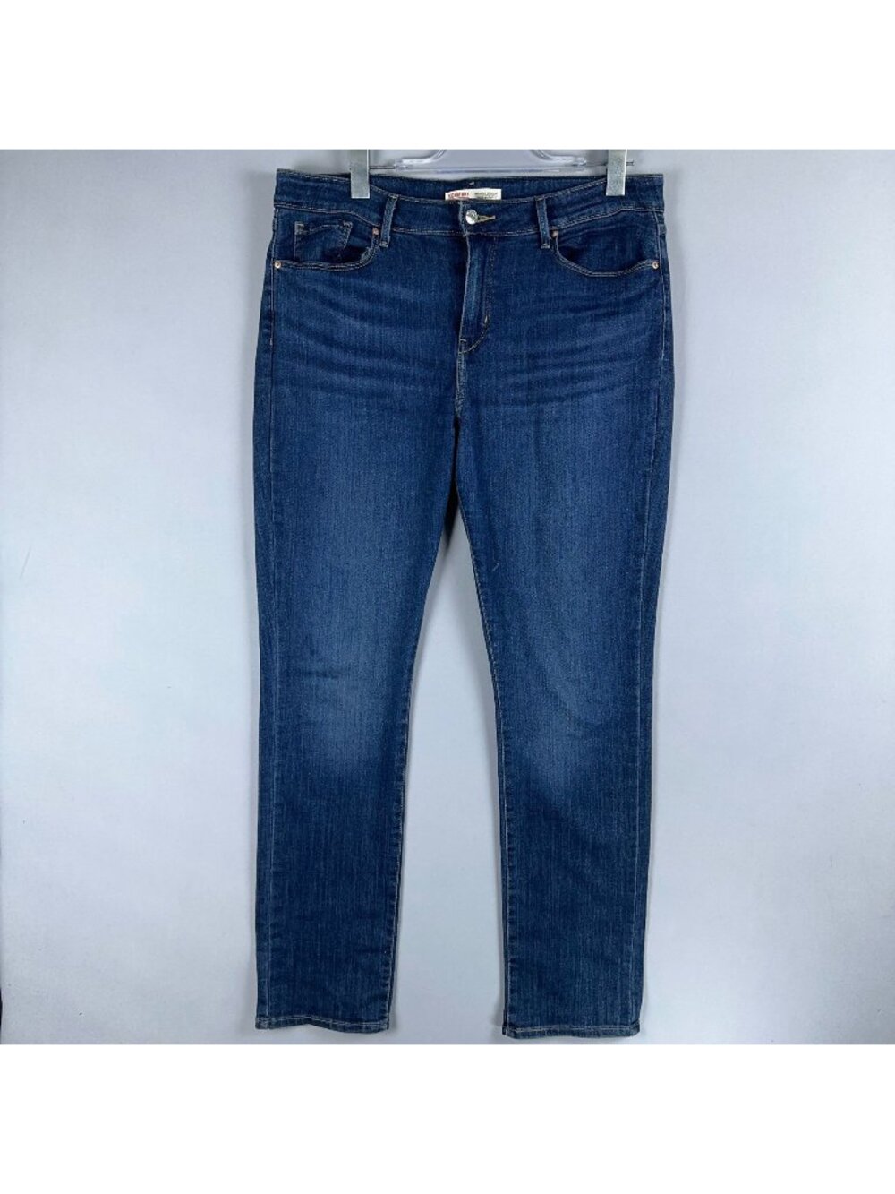 Signature Levi Strauss Straight Leg Jeans Mid Rise Womens Size 14 Blue Dark Wash